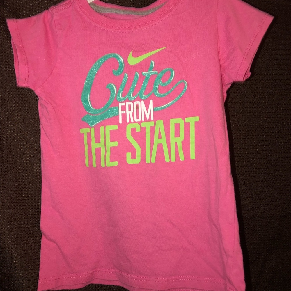 Girls Nike Tshirt